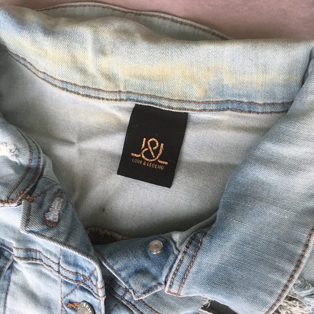 🌸Love & Legend Plus Size Distressed Denim Vest - Picture 4 of 8